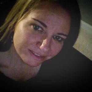 Meet your Posher, Dina